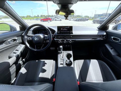 Used 2024 Honda Civic Sport image 15