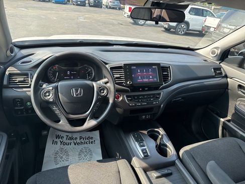 Certified 2021 Honda Ridgeline Sport image 33