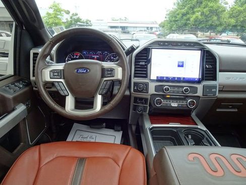 Used 2022 Ford F250 King Ranch w/ King Ranch Ultimate Package AWD/4WD image 20