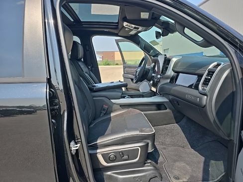 Used 2026 RAM 1500 Laramie w/ Night Edition AWD/4WD image 17