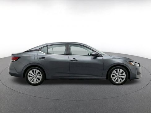 Used 2025 Nissan Sentra S FWD image 14