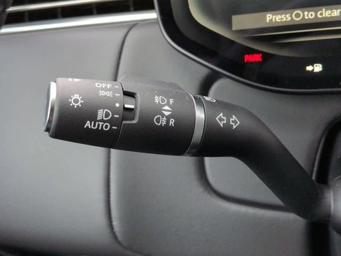 New 2026 Land Rover Range Rover Long Wheelbase SE image 29