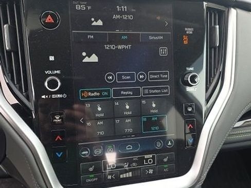 Used 2025 Subaru Outback Onyx Edition image 11