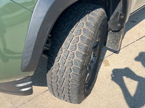 Used 2021 Toyota Tacoma SR5 w/ Trail Edition AWD/4WD image 17