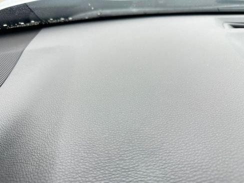 Used 2025 Toyota RAV4 XLE image 34