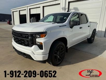 New 2026 Chevrolet Silverado 1500 Custom w/ LPO, Dark Essentials Package