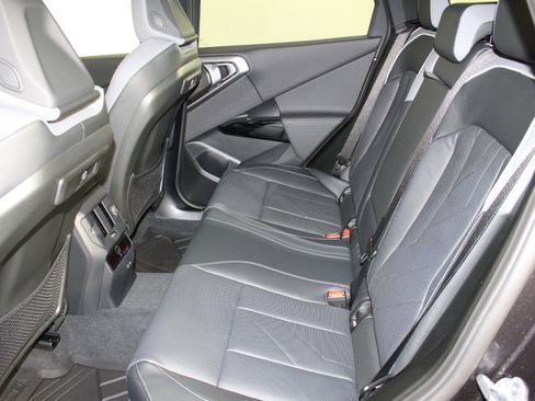 New 2026 BMW X3 xDrive30 w/ Premium Package image 12