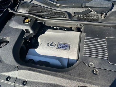 Used 2013 Lexus RX 450h AWD image 29