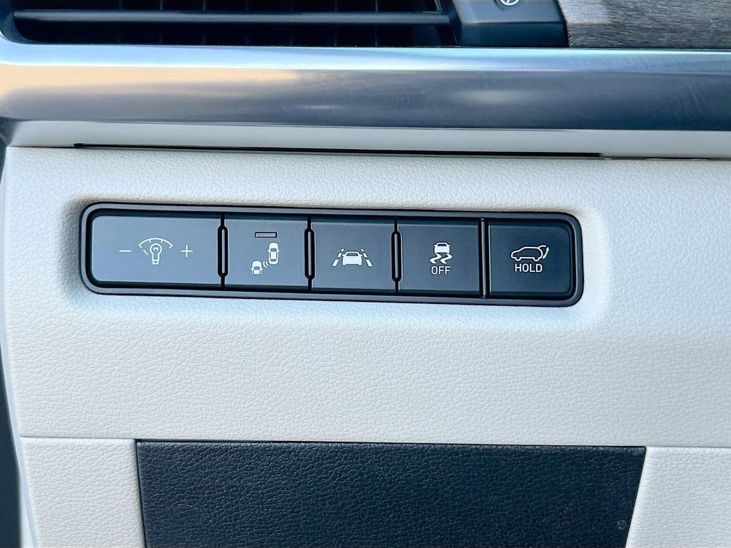 Used 2022 Kia Telluride SX w/ Nightfall Edition Package AWD/4WD image 10