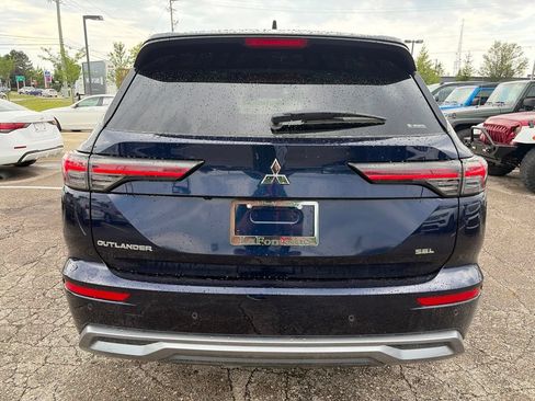 Used 2026 Mitsubishi Outlander SEL AWD/4WD image 6