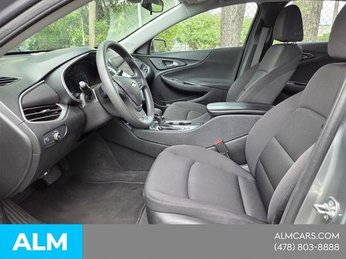 Used 2024 Chevrolet Malibu LT FWD image 3