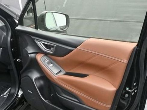 Used 2020 Subaru Forester Touring AWD/4WD image 17
