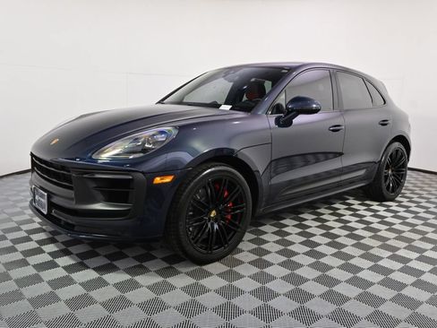 Used 2022 Porsche Macan GTS AWD/4WD image 2