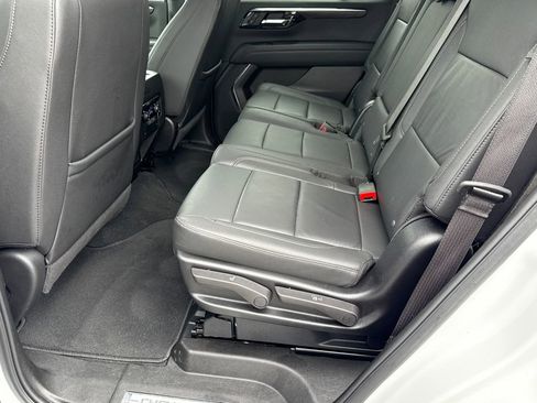 Certified 2025 Chevrolet Tahoe LT image 21