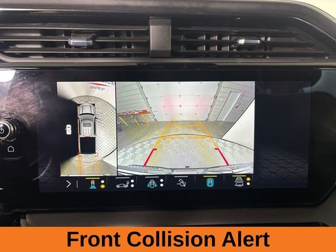 Used 2023 GMC Sierra 1500 AT4X image 18