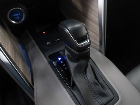 Used 2021 Toyota Venza XLE w/ Activity Package (TMS) image 28