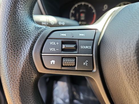 Certified 2024 Honda CR-V LX image 21