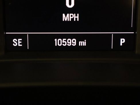 Used 2023 Chevrolet Malibu LS image 32