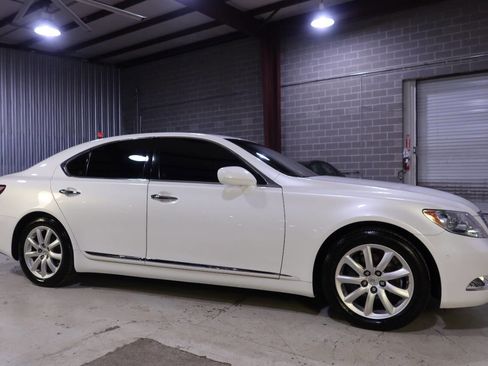 Used 2008 Lexus LS 460 image 7
