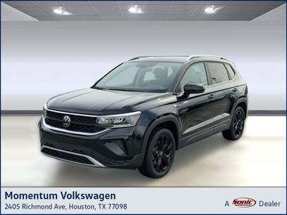 Certified 2023 Volkswagen Taos SE w/ Black Wheel Package
