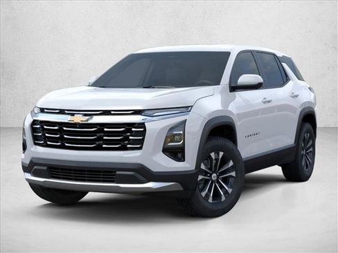 New 2026 Chevrolet Equinox LT w/ Safety and Technology Package image 8