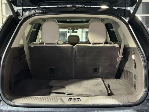 Used 2023 Lincoln Aviator Reserve w/ Elements Package Plus image 35