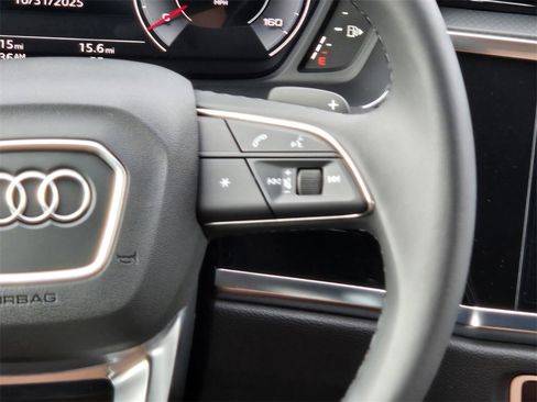 New 2025 Audi Q3 2.0T Premium Plus image 15