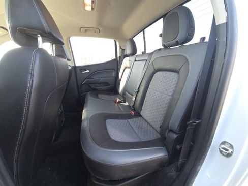 Used 2018 Chevrolet Colorado Z71 image 15