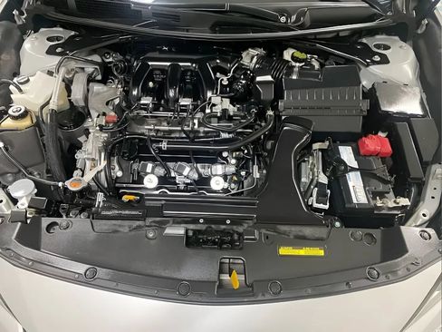 Used 2020 Nissan Maxima 3.5 SL w/ Floor Mat Group FWD image 15