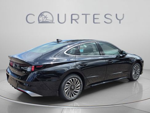 New 2026 Hyundai Sonata SEL FWD image 5