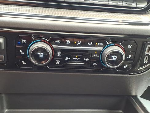 Used 2025 Chevrolet Silverado 1500 ZR2 w/ Technology Package AWD/4WD image 26