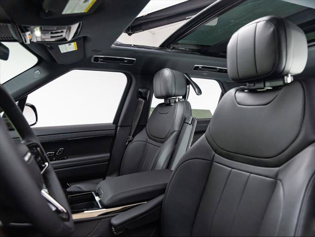 New 2026 Land Rover Range Rover Sport Dynamic SE AWD/4WD image 15