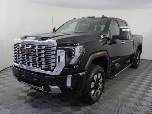 New 2026 GMC Sierra 2500 Denali w/ Denali Reserve Package image 27