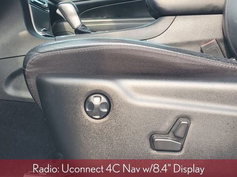Used 2022 Jeep Grand Cherokee Laredo X RWD image 6