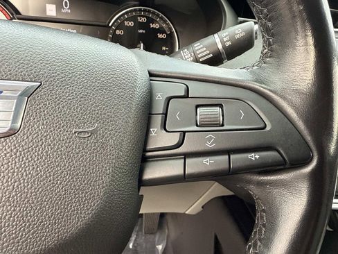 Used 2019 Cadillac XT4 Luxury image 35