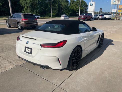 Used 2024 BMW Z4 sDrive30i w/ Convenience Package RWD image 5