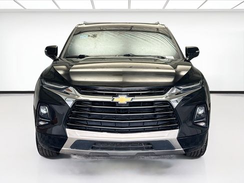 Used 2019 Chevrolet Blazer Premier image 2