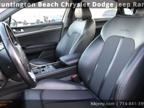 Used 2023 Kia K5 GT-Line image 31