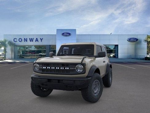 New 2025 Ford Bronco 2-Door w/ Sasquatch Package image 2