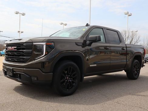 Used 2023 GMC Sierra 1500 Elevation image 6