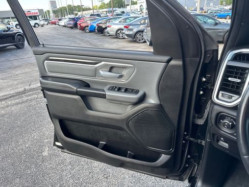 Used 2023 RAM 1500 Big Horn AWD/4WD image 17