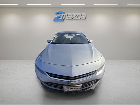 Used 2017 Chevrolet Malibu LT w/ Leather Package image 8