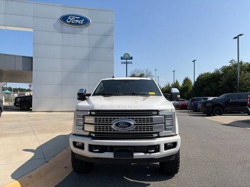Used 2019 Ford F350 Platinum w/ Platinum Ultimate Package AWD/4WD image 8