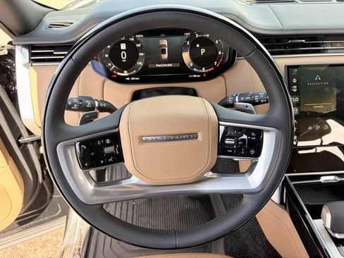 New 2026 Land Rover Range Rover Long Wheelbase SE AWD/4WD image 7