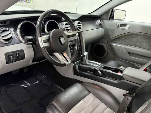 Used 2008 Ford Mustang GT Premium image 12