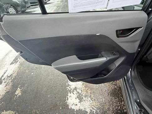 Certified 2025 Subaru Crosstrek 2.0i Premium image 15