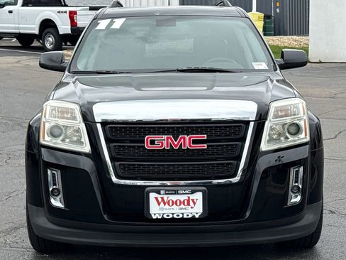 Used 2011 GMC Terrain SLT FWD image 3