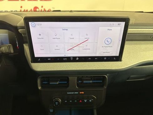 New 2025 Ford Maverick XLT w/ XLT Luxury Package image 11