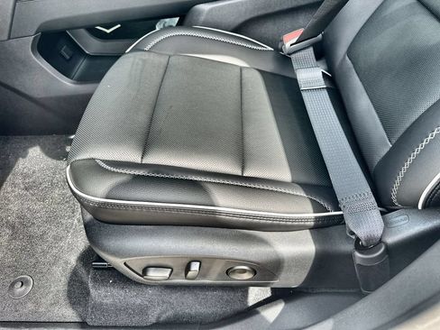 New 2026 GMC Acadia Denali w/ Super Cruise Package FWD image 25