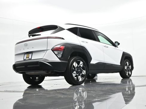 Used 2025 Hyundai Kona SEL AWD/4WD image 22